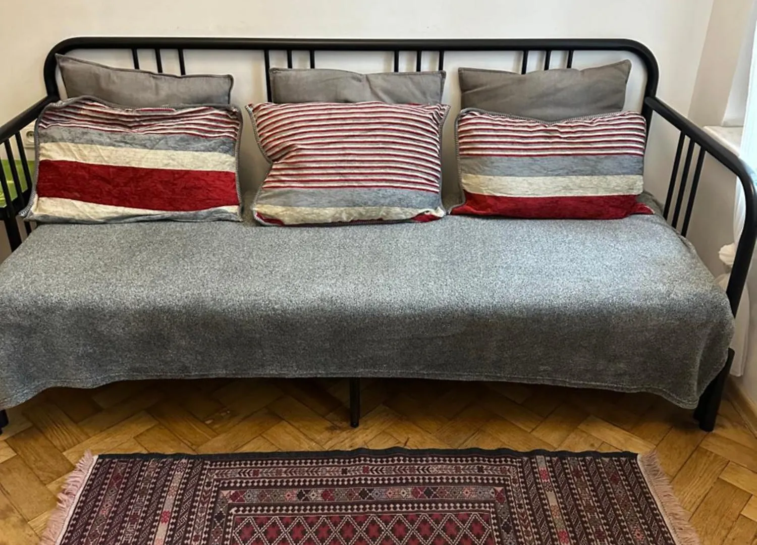 Abanotubani Apartment