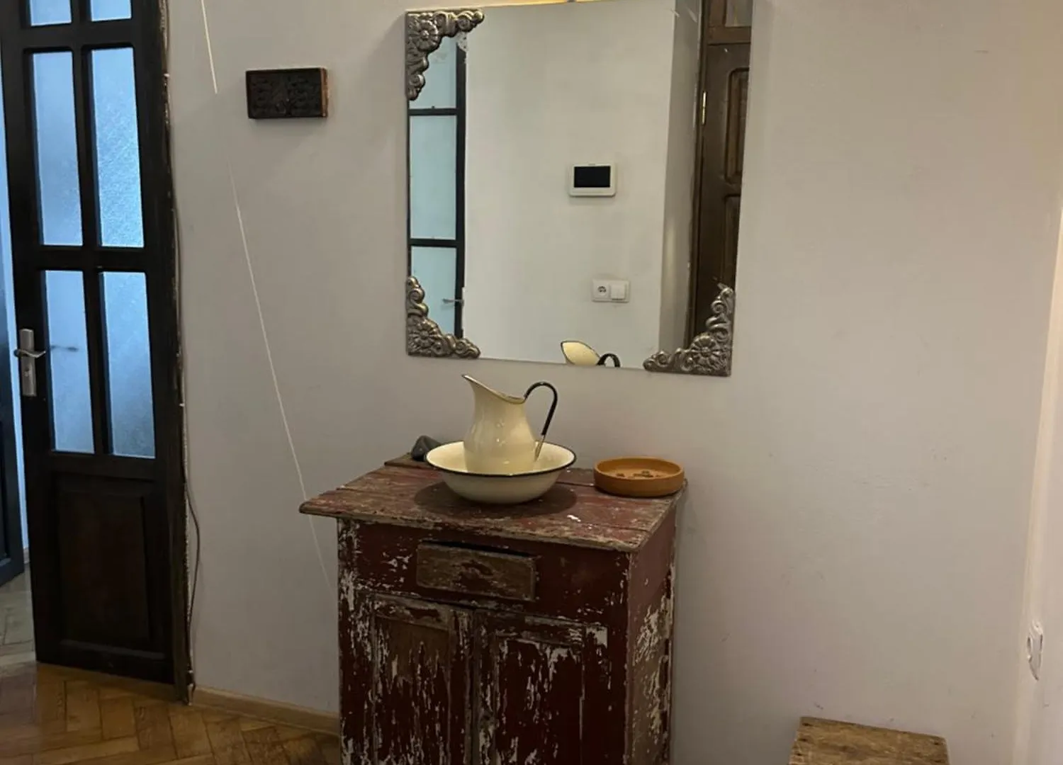 Abanotubani Apartment