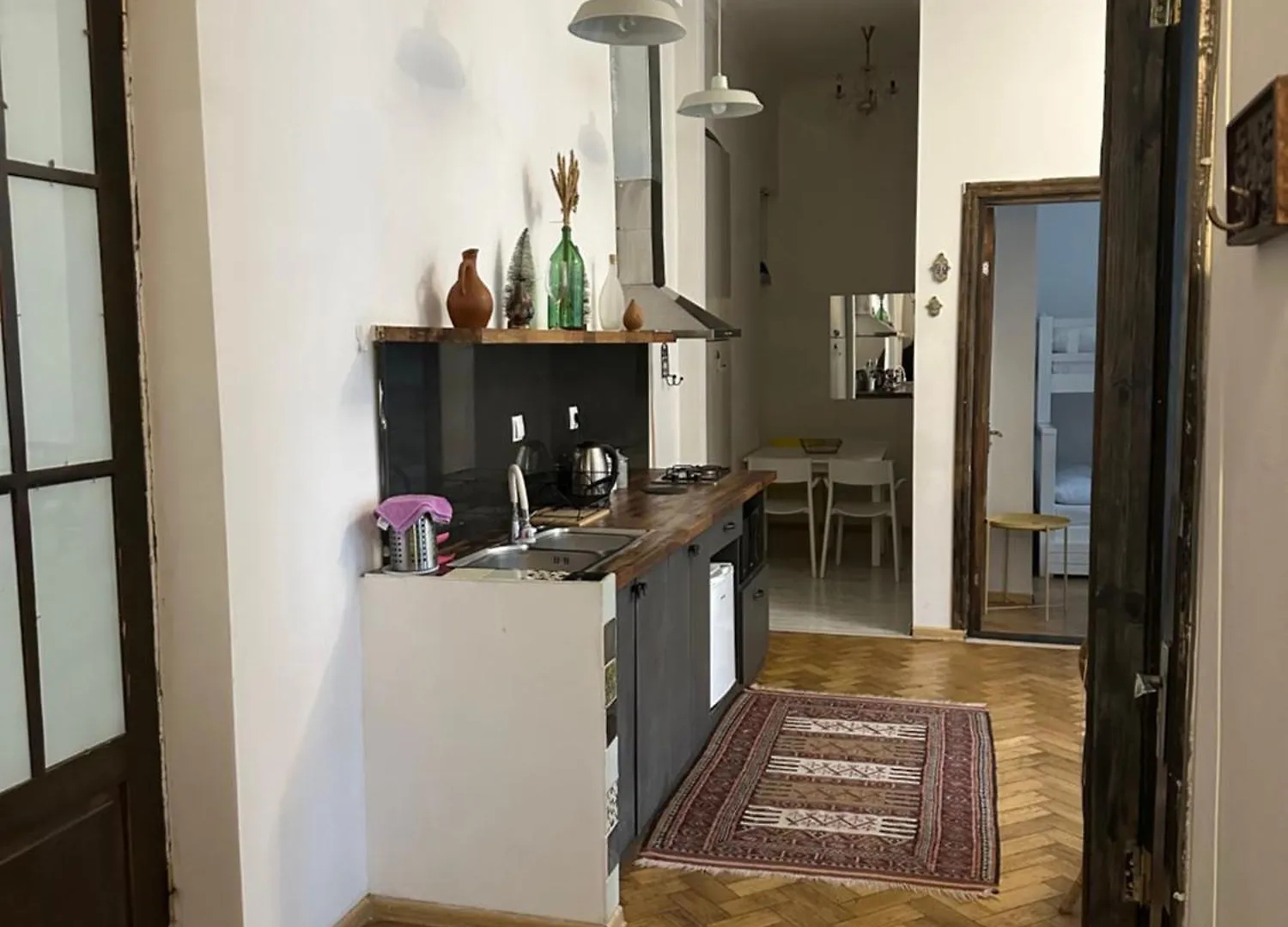 Abanotubani Apartment