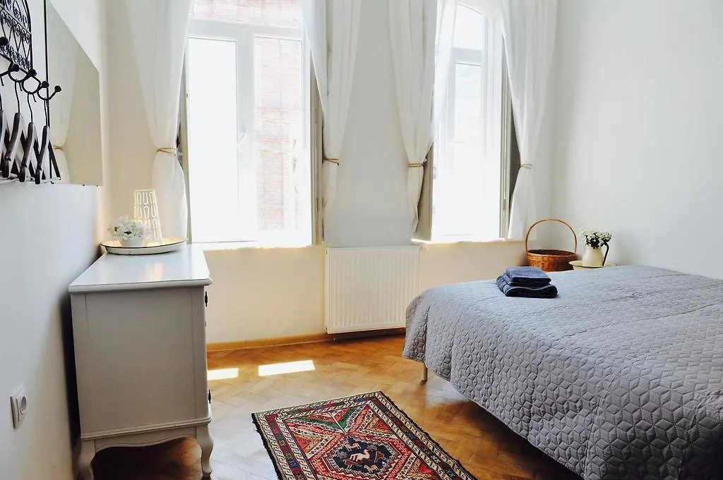 Abanotubani Apartment Tbilisi